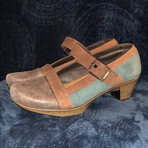 NAOT leather heels Mary Jane stylish nursing shoes